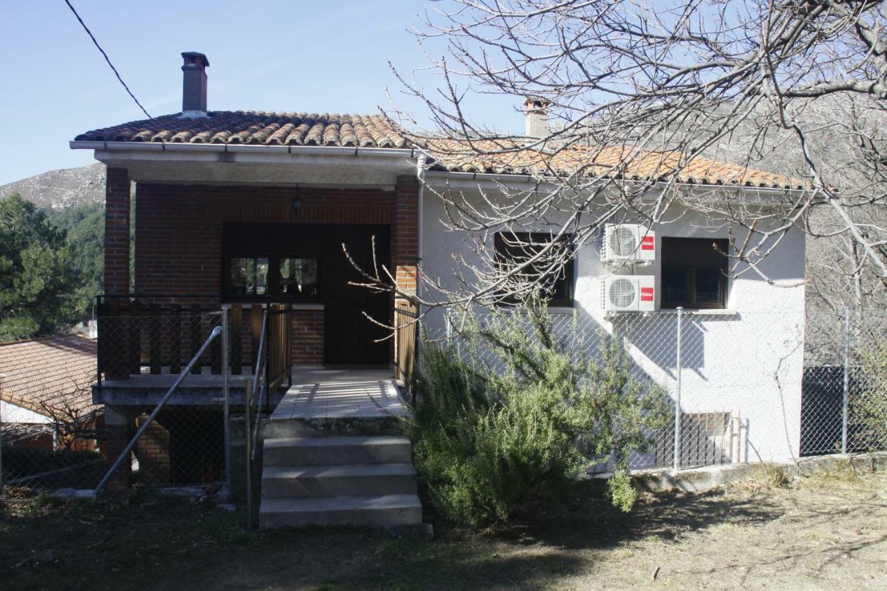 Casa Rural Las Pegueras Avila Exterior photo